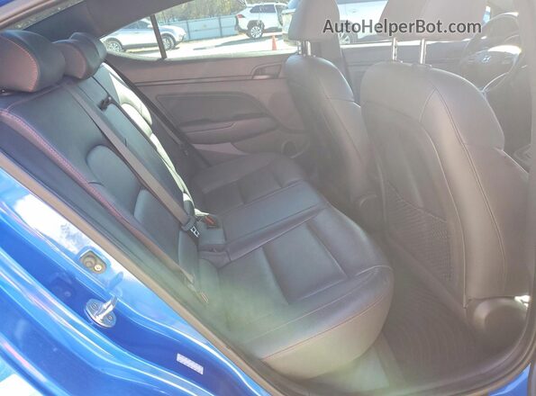 KMHD04LB2JU553907 2018 HYUNDAI ELANTRA Blue Հետևի նստատեղերի տեսք