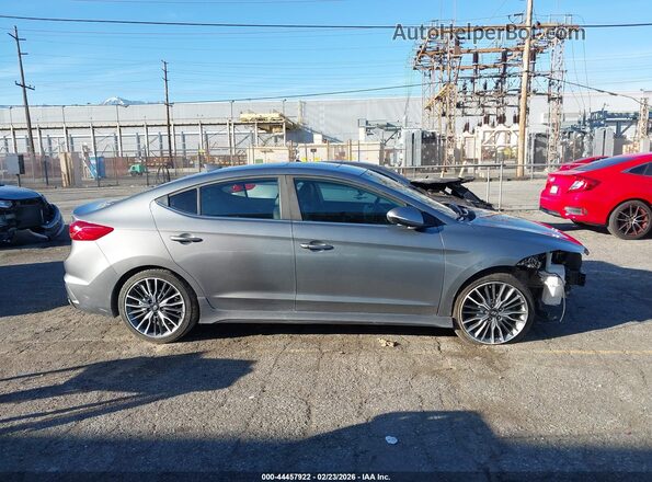 KMHD04LBXJU507886 2018 HYUNDAI ELANTRA Gray 