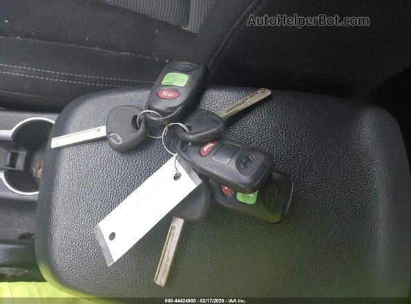 KMHD35LH3HU351864 2017 HYUNDAI ELANTRA GT Серый 