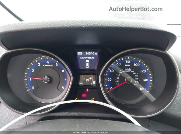 KMHD35LH3HU377591 2017 HYUNDAI ELANTRA GT Blue Vista de los asientos traseros