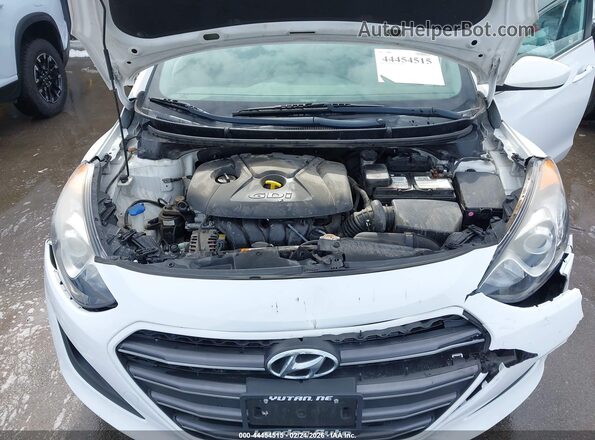 KMHD35LH3HU383732 2017 HYUNDAI ELANTRA GT White Widok z tyłu