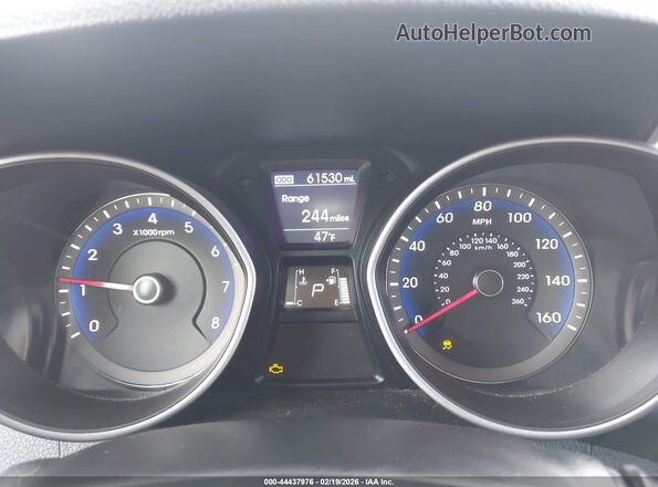 KMHD35LH5HU366351 2017 HYUNDAI ELANTRA GT Gray 