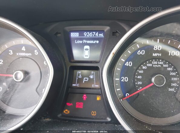 KMHD35LH8HU363783 2017 HYUNDAI ELANTRA GT Silver უკანა სავარძლების ხედი