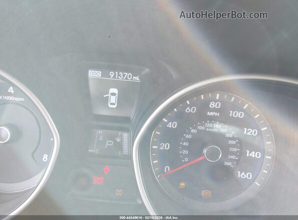 KMHD35LH8HU376758 2017 HYUNDAI ELANTRA GT Белый 