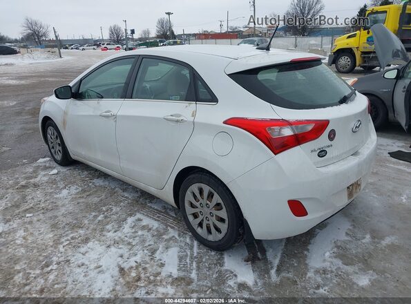 KMHD35LH9GU327020 2016 HYUNDAI ELANTRA GT White 