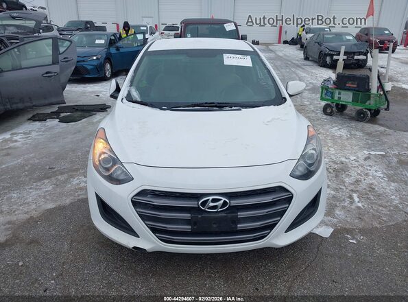 KMHD35LH9GU327020 2016 HYUNDAI ELANTRA GT White 