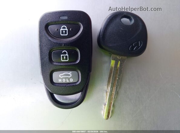 KMHD74LF7KU846539 2019 HYUNDAI ELANTRA Серебряный 