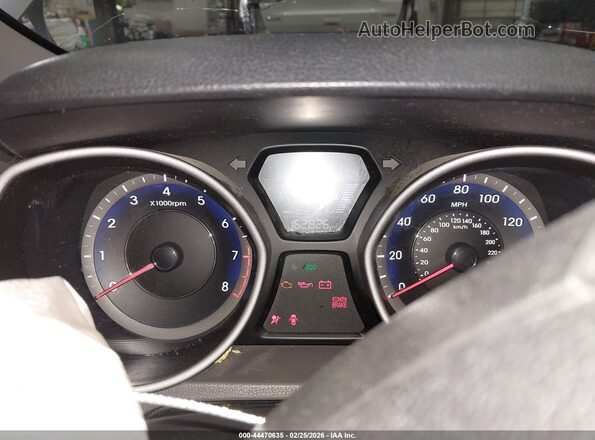 KMHDH4AE0GU542886 2016 HYUNDAI ELANTRA Silver Widok tylnych siedzeń
