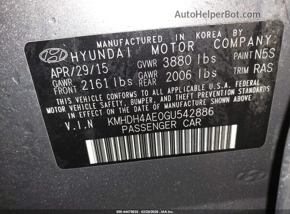 KMHDH4AE0GU542886 2016 HYUNDAI ELANTRA Silver Widok komory silnika