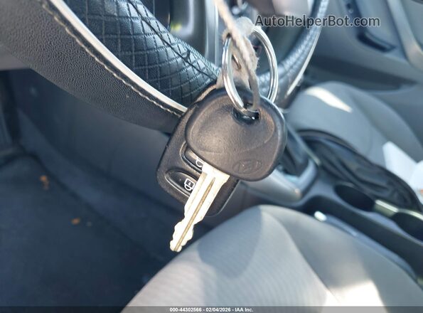 KMHDH4AE6GU546313 2016 HYUNDAI ELANTRA Red Vista del salpicadero