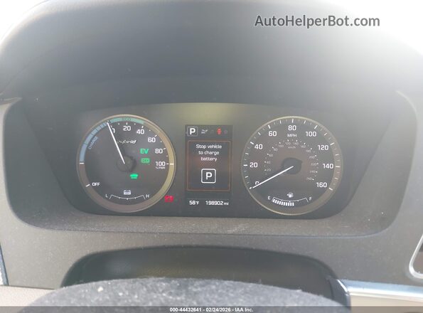 KMHE24L16HA059163 2017 HYUNDAI SONATA HYBRID Silver Вид задніх сидінь