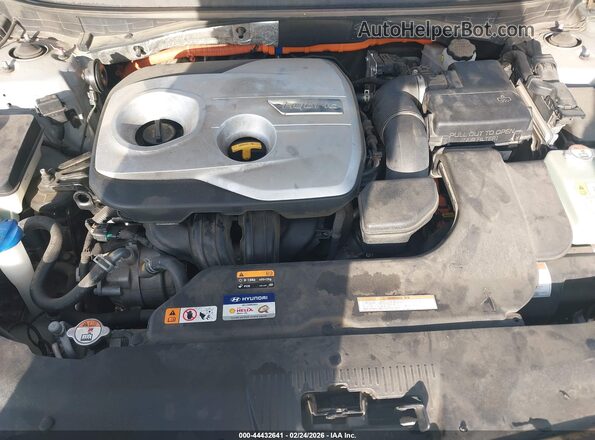 KMHE24L16HA059163 2017 HYUNDAI SONATA HYBRID Silver Вид ззаду