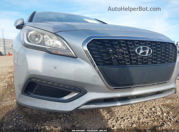KMHE24L16HA059163 2017 HYUNDAI SONATA HYBRID Silver Вид спереду