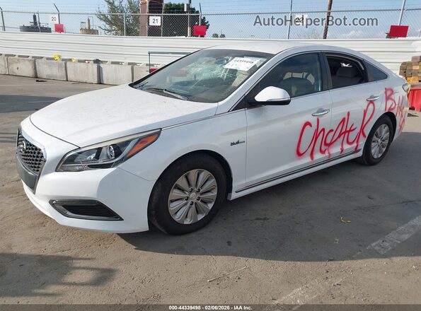 KMHE24L33HA063754 2017 HYUNDAI SONATA HYBRID Белый 