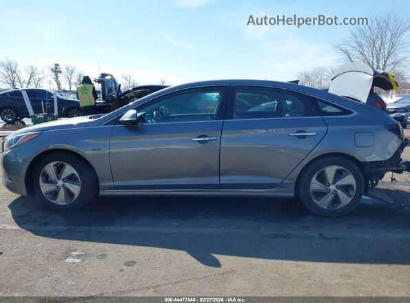 KMHE34L39HA068972 2017 HYUNDAI SONATA HYBRID Gray 