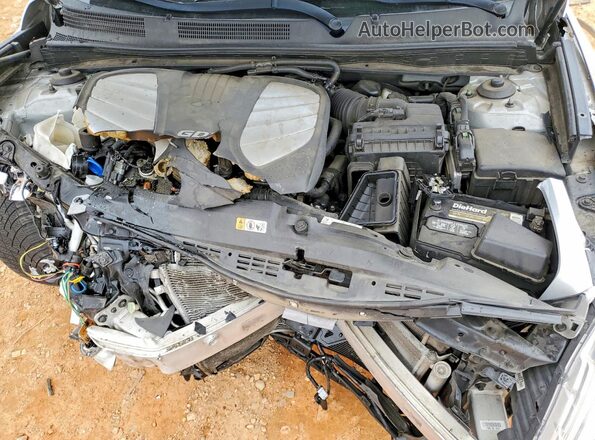 KMHFH4JG5HA579901 2017 HYUNDAI AZERA Серебряный Вид задней части салона
