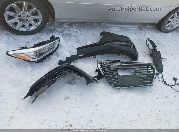 KMHG54JH0HU030529 2017 GENESIS G90 Black Widok zestawu wskaźników