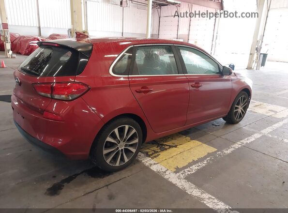 KMHH35LE3JU057653 2018 HYUNDAI ELANTRA GT Red 