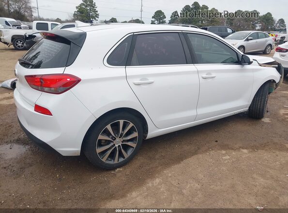 KMHH35LE5JU062126 2018 HYUNDAI ELANTRA GT White Trasero derecho