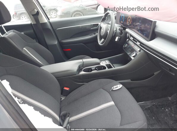 KMHL64JA4RA375824 2024 HYUNDAI SONATA Gray Front interior view