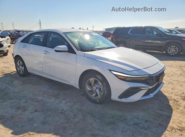 KMHLL4DG4RU795235 2024 HYUNDAI ELANTRA White Առջևի աջ