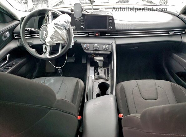 KMHLL4DG8RU759967 2024 HYUNDAI ELANTRA White წინა პანელის ხედი