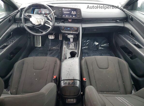 KMHLM4DG9SU923245 2025 HYUNDAI ELANTRA Silver 