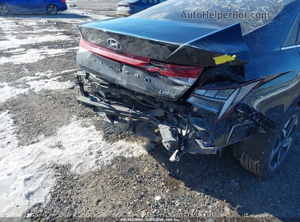 KMHLP4AG8PU522594 2023 HYUNDAI ELANTRA Black Widok z przodu