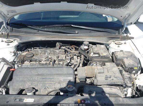 KMHLP4DG4RU818324 2024 HYUNDAI ELANTRA White 