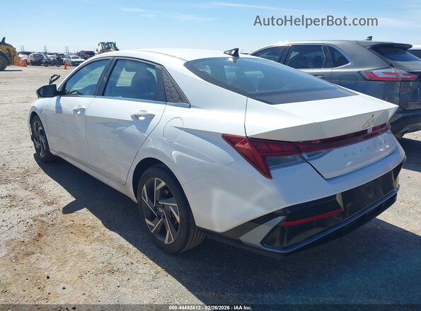 KMHLP4DG4RU818324 2024 HYUNDAI ELANTRA White 