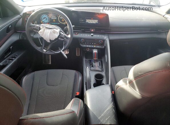 KMHLR4DF7SU910583 2025 HYUNDAI ELANTRA Black 