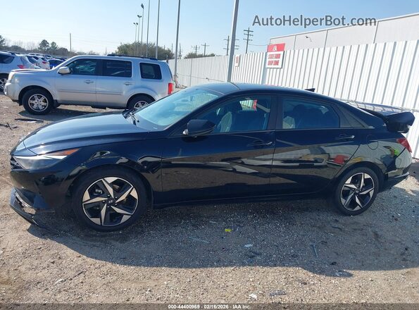 KMHLS4AG6PU618139 2023 HYUNDAI ELANTRA Black 