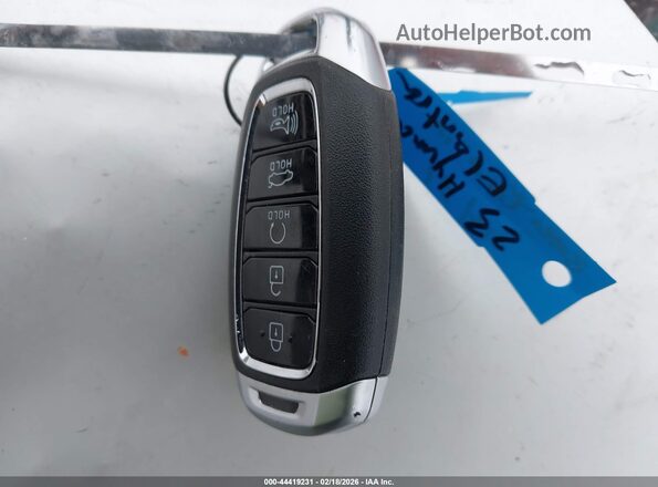 KMHLS4AG7PU616500 2023 HYUNDAI ELANTRA Черный Вид панели приборов