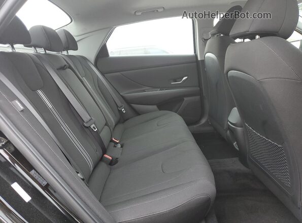 KMHLS4DG8RU711940 2024 HYUNDAI ELANTRA Черный Вид задних сидений