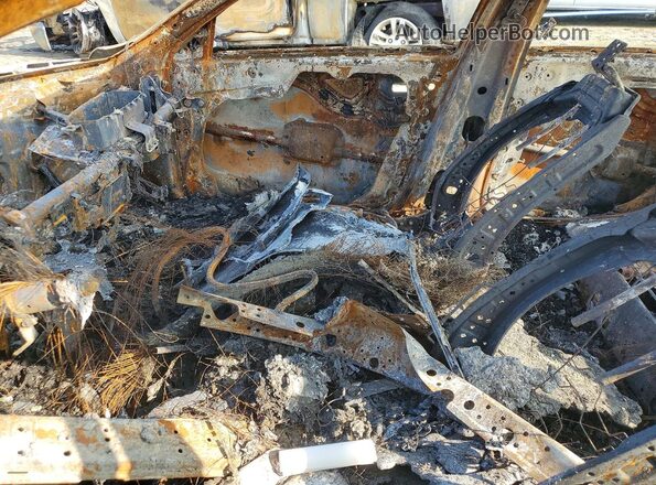 KMHM24AA3SA098542 2025 HYUNDAI IONIQ Пожар Вид салона спереди