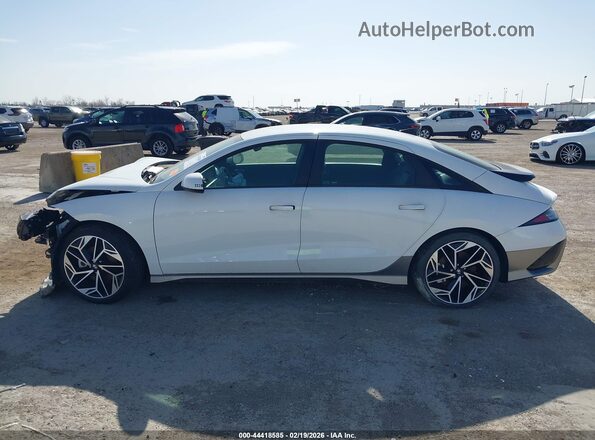 KMHM34AA5PA024656 2023 HYUNDAI IONIQ 6 White სალონის 360-გრადუსიანი ხედი