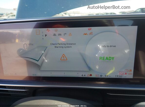 KMHM34AA8RA062207 2024 HYUNDAI IONIQ 6 Silver უკანა სავარძლების ხედი