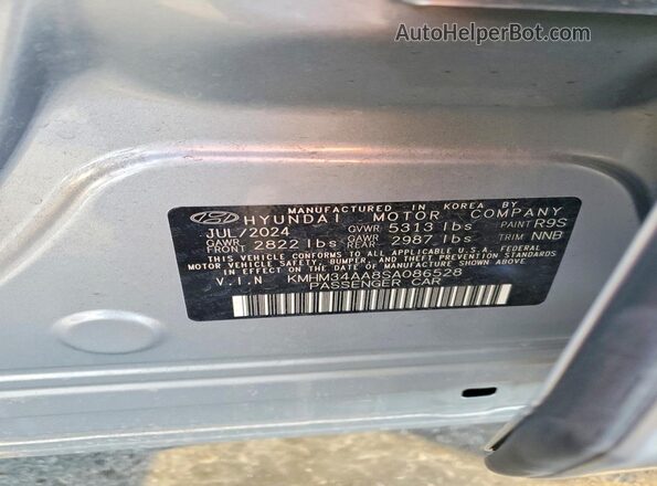 KMHM34AA8SA086528 2025 HYUNDAI IONIQ Silver Vista de la etiqueta del VIN