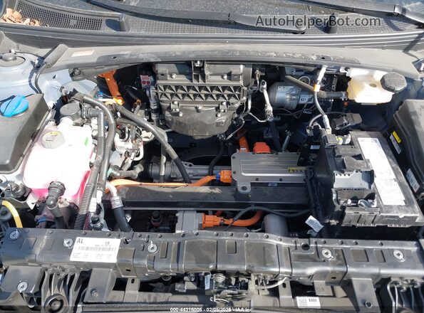 KMHM34AA8SA091759 2025 HYUNDAI IONIQ 6 Gray Rear view