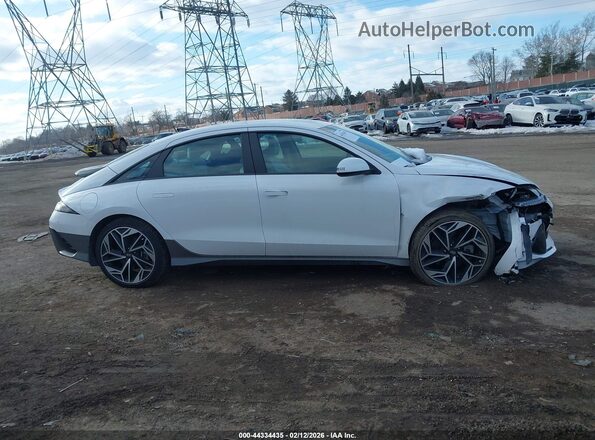 KMHM34AC3PA026083 2023 HYUNDAI IONIQ 6 White Widok wnętrza 360 stopni