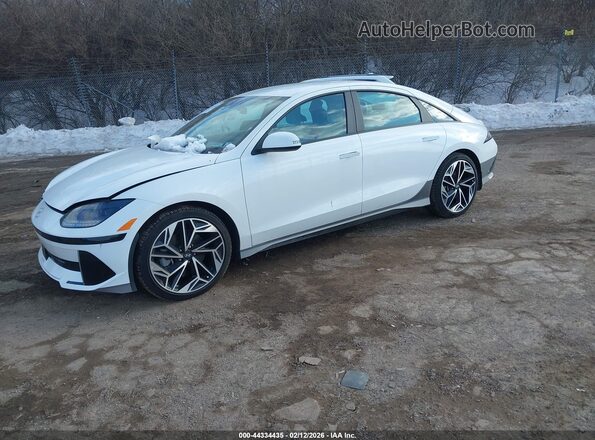 KMHM34AC3PA026083 2023 HYUNDAI IONIQ 6 White Przód lewy