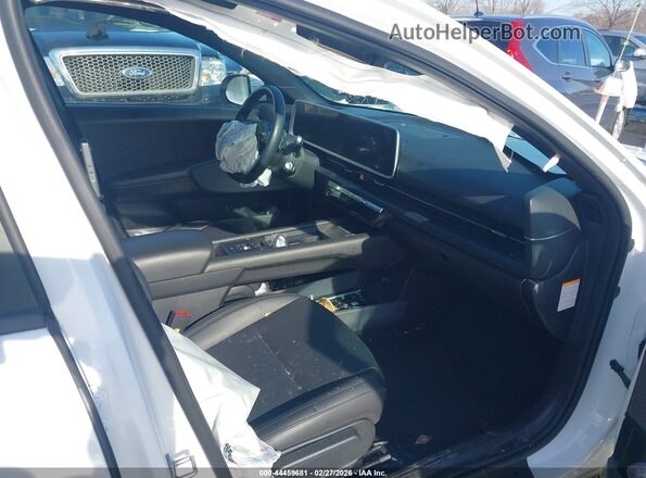KMHM34ACXPA022404 2023 HYUNDAI IONIQ 6 White Vista interior delantera
