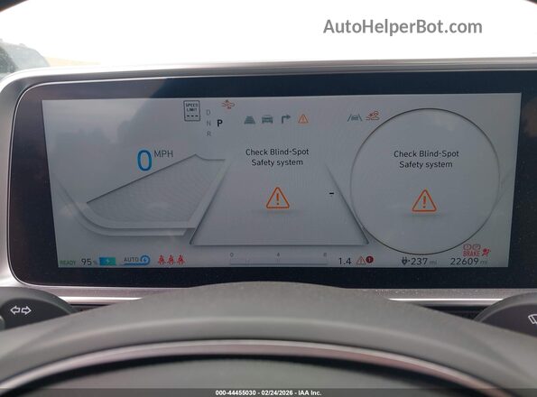 KMHM54AA3RA061279 2024 HYUNDAI IONIQ 6 Black უკანა სავარძლების ხედი