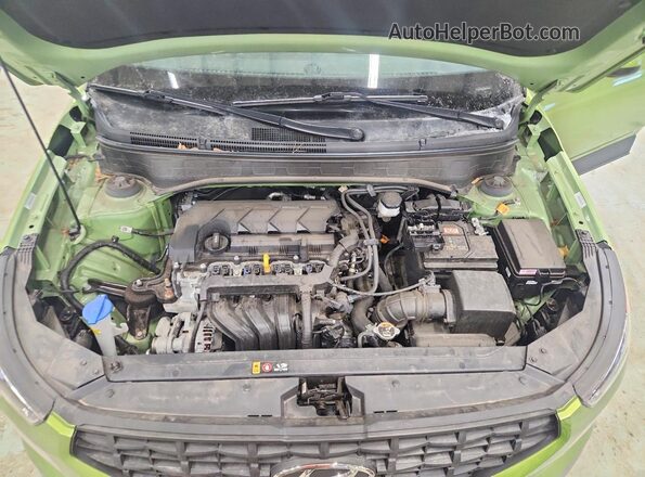 KMHRB8A34PU213945 2023 HYUNDAI VENUE Зеленый Вид подкапотного пространства
