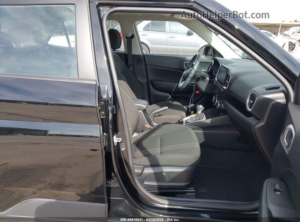 KMHRC8A31RU291597 2024 HYUNDAI VENUE Black 