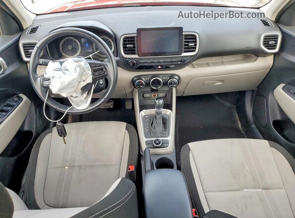 KMHRC8A33NU183413 2022 HYUNDAI VENUE Red Вид панелі приладів