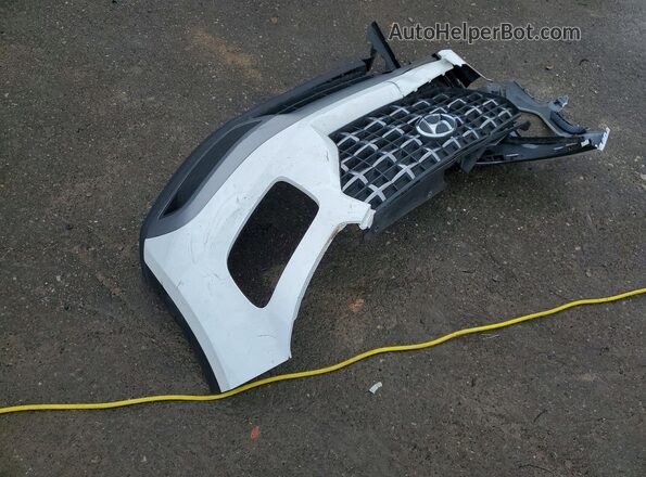 KMHRC8A35MU096739 2021 HYUNDAI VENUE White 
