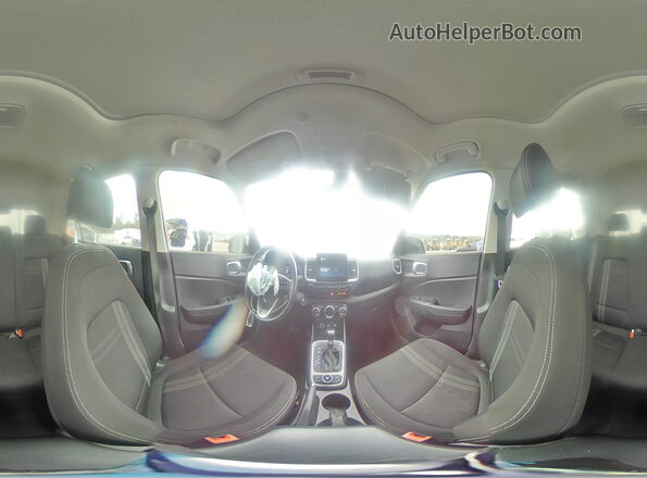 KMHRC8A35MU096739 2021 HYUNDAI VENUE White 