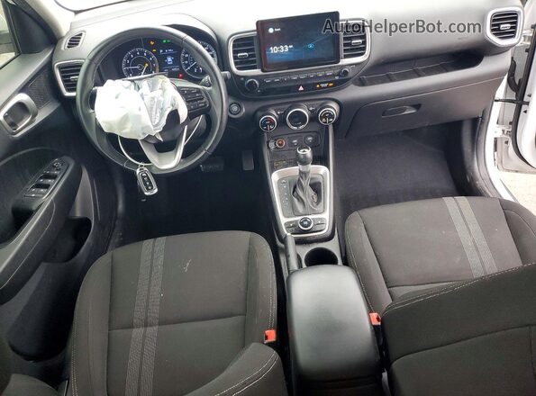 KMHRC8A35MU096739 2021 HYUNDAI VENUE White 
