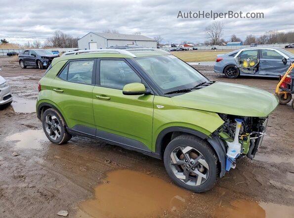 KMHRC8A35MU120277 2021 HYUNDAI VENUE Green Delantero derecho